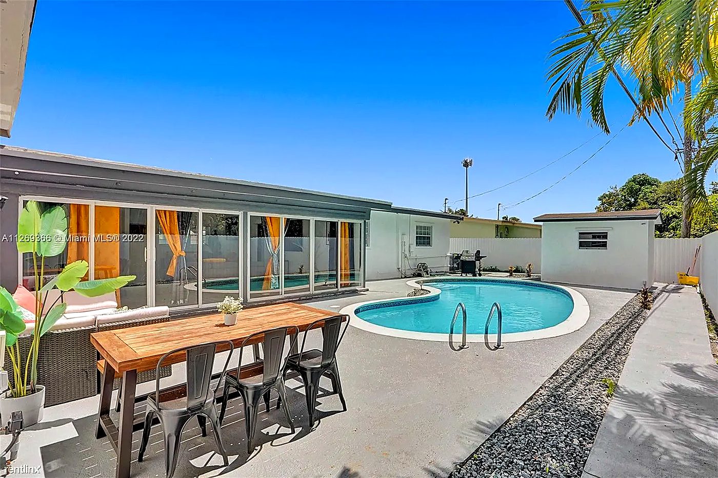 Miami vacation villa with private pool and outdoor dining — short term rental